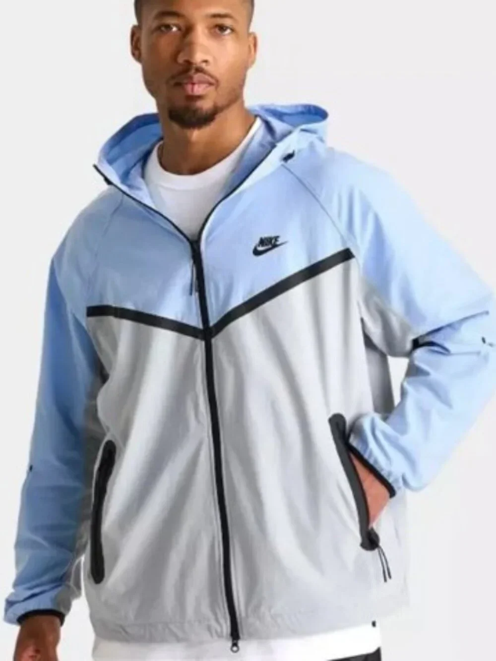 Nike Sportswear Tech Windrunner Woven Jacket Men’s Size Medium HV6514-012 NWT